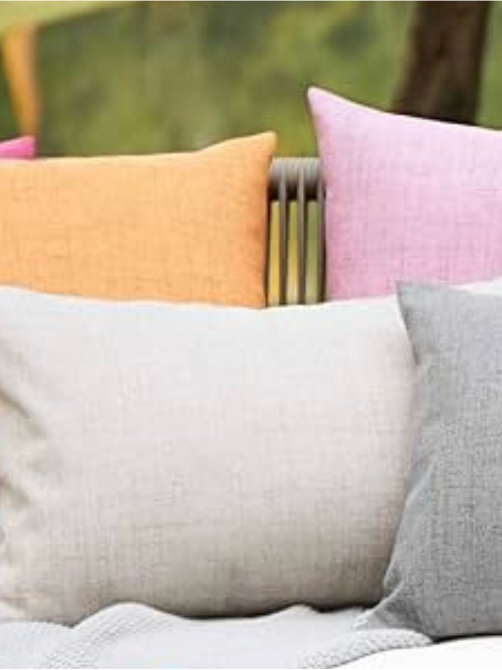 NWT- imPRESS Outdoor Accent Pillows in Oatmeal. Set of 4